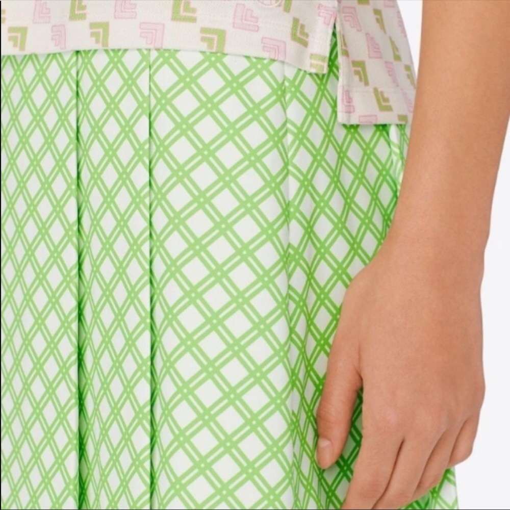 Tory Burch Sport Tech Twill Pleated Golf Skirt Green Plaid Size S Undone seam